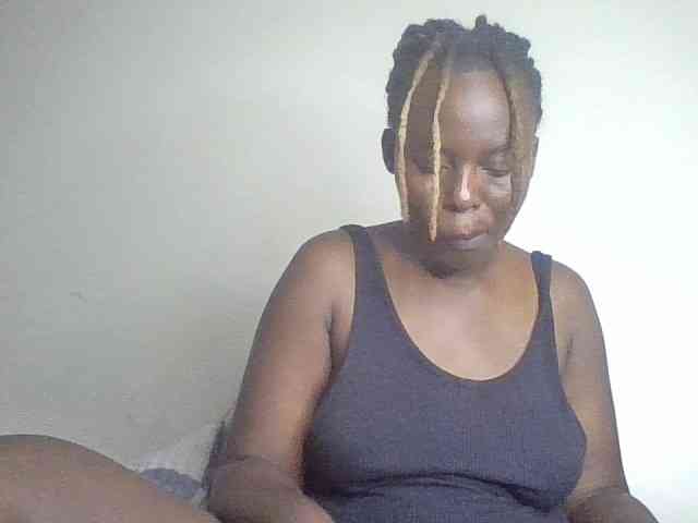 freakcurvy8 webcam