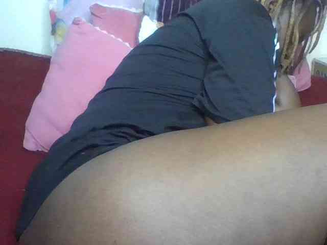 freakcurvy8 freakcurvy8