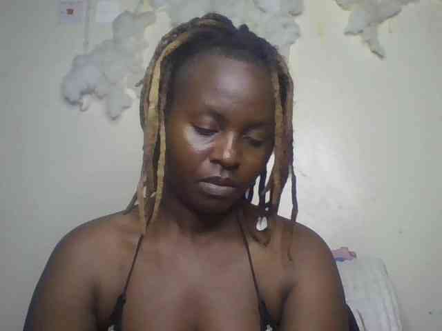 freakcurvy8 webcam