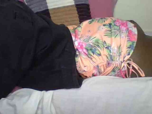 freakcurvy8 webcam
