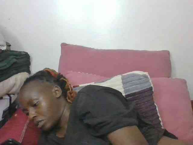 freakcurvy8 freakcurvy8