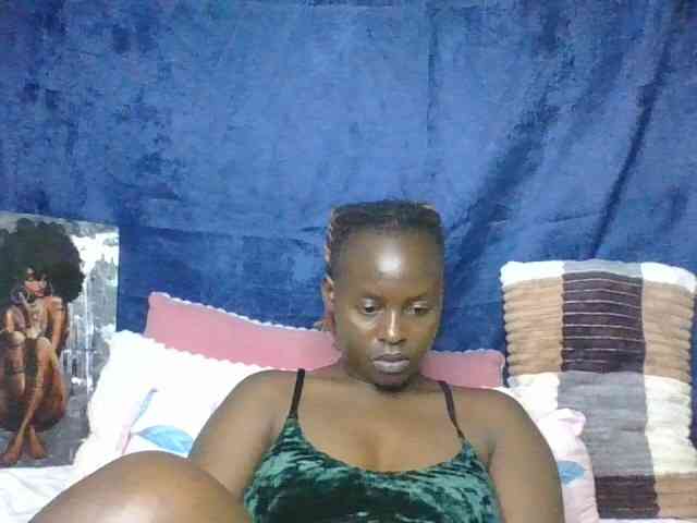 freakcurvy8 freakcurvy8