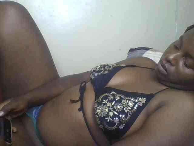 freakcurvy8 webcam