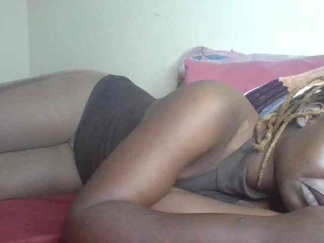 freakcurvy8 webcam