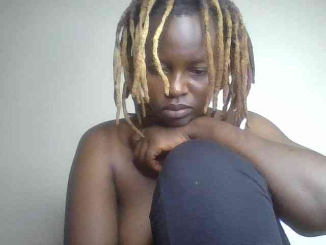 freakcurvy8 freakcurvy8