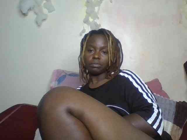 freakcurvy8 freakcurvy8