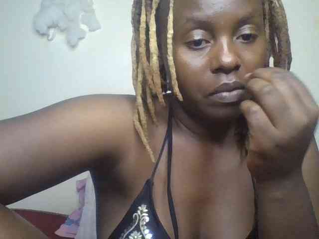 freakcurvy8 webcam