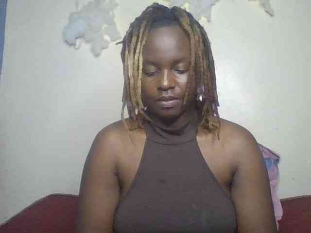 freakcurvy8 webcam