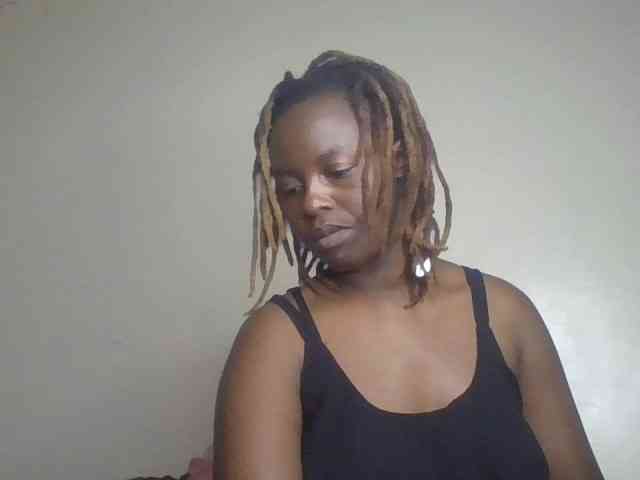 freakcurvy8 freakcurvy8