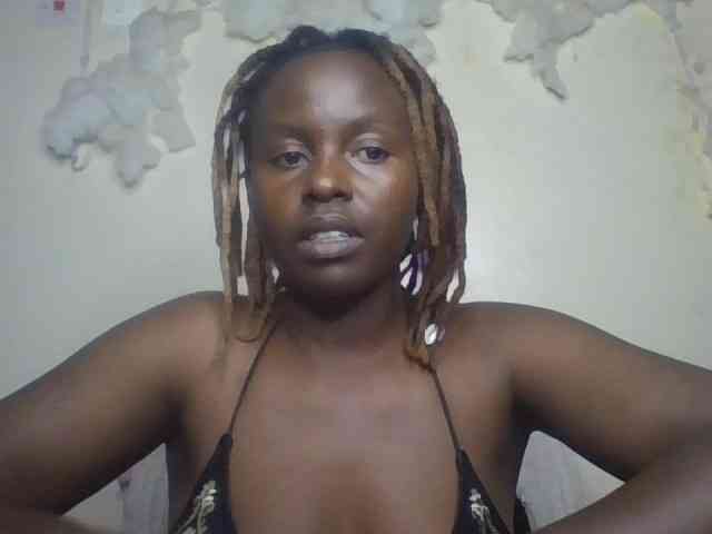 freakcurvy8 webcam