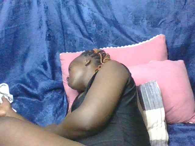 freakcurvy8 freakcurvy8