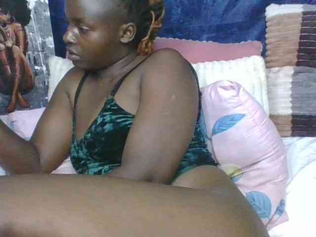 freakcurvy8 freakcurvy8