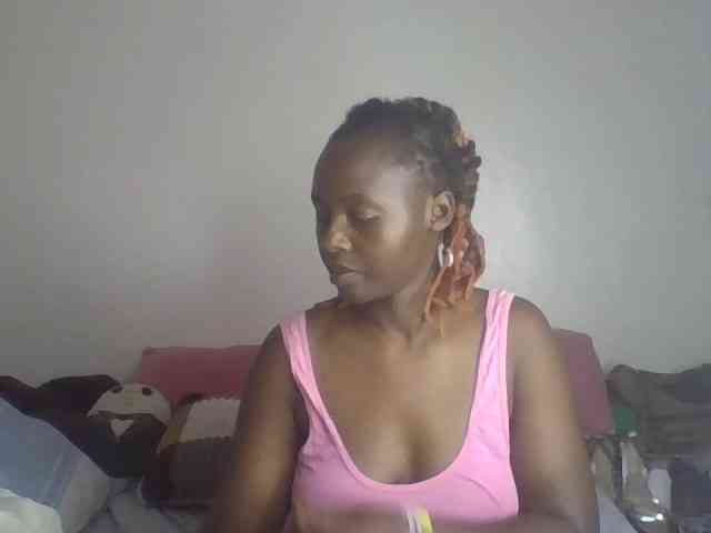 freakcurvy8 freakcurvy8