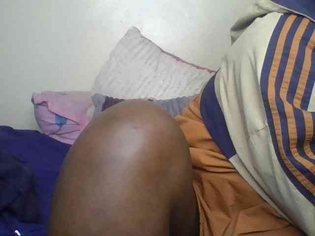 freakcurvy8 webcam
