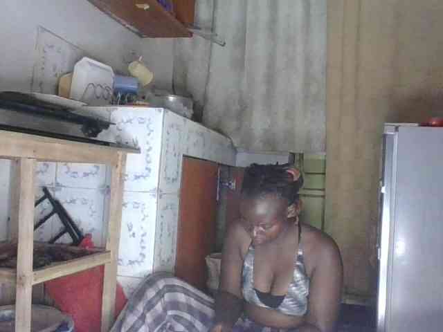 freakcurvy8 freakcurvy8