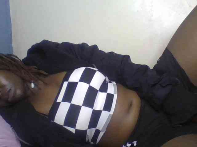 freakcurvy8 freakcurvy8