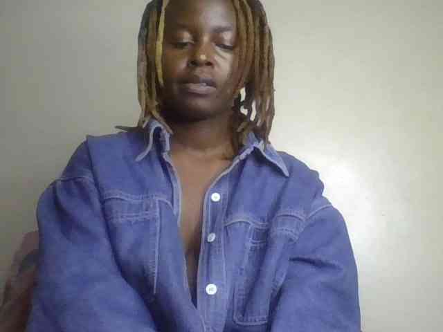 freakcurvy8 freakcurvy8