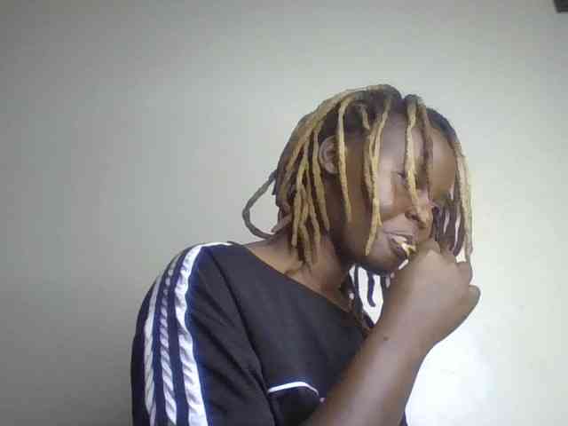 freakcurvy8 freakcurvy8