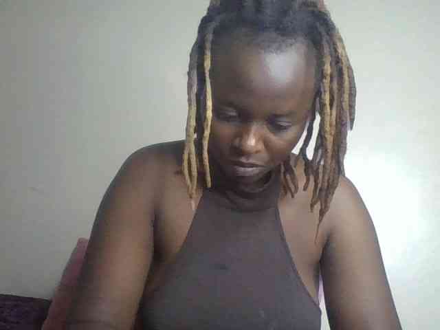 freakcurvy8 webcam