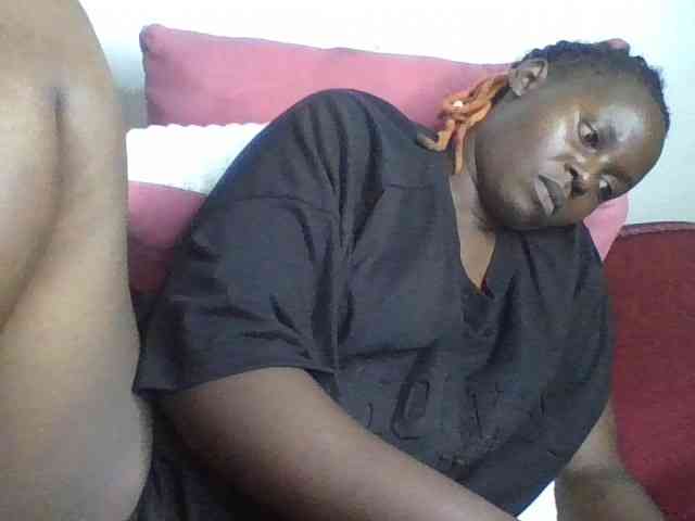 freakcurvy8 freakcurvy8