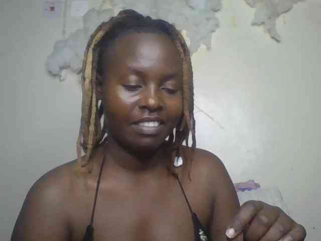 freakcurvy8 webcam