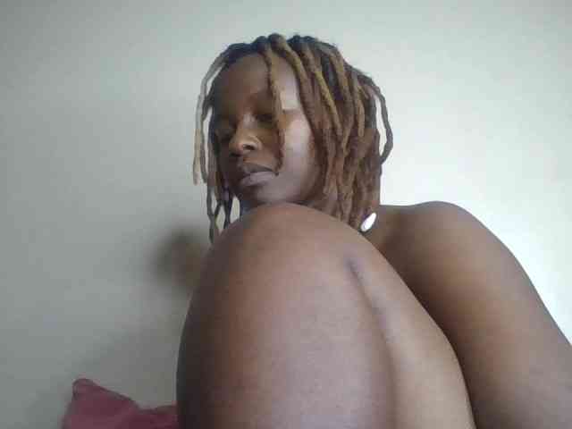 freakcurvy8 freakcurvy8