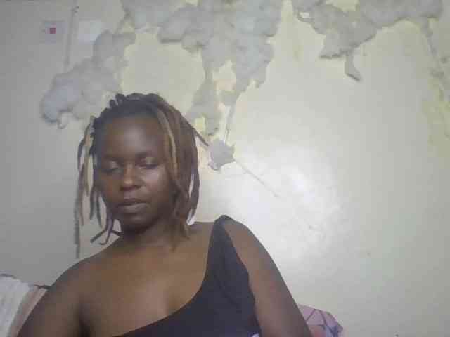 freakcurvy8 webcam