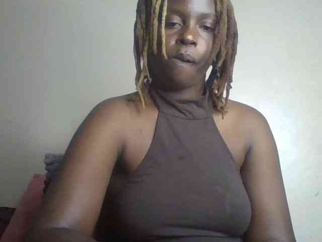 freakcurvy8 webcam