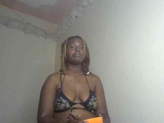 freakcurvy8 webcam