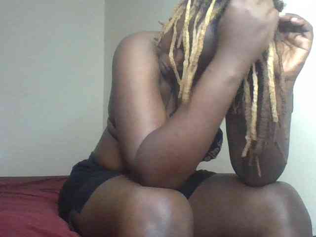 freakcurvy8 webcam