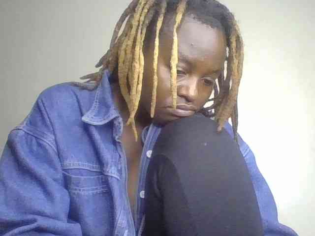 freakcurvy8 freakcurvy8