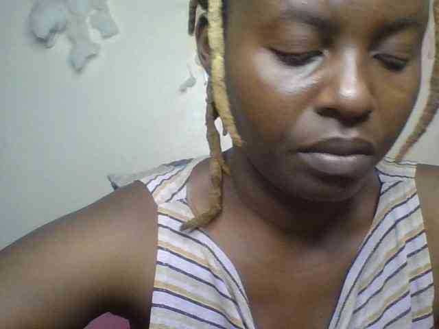 freakcurvy8 freakcurvy8