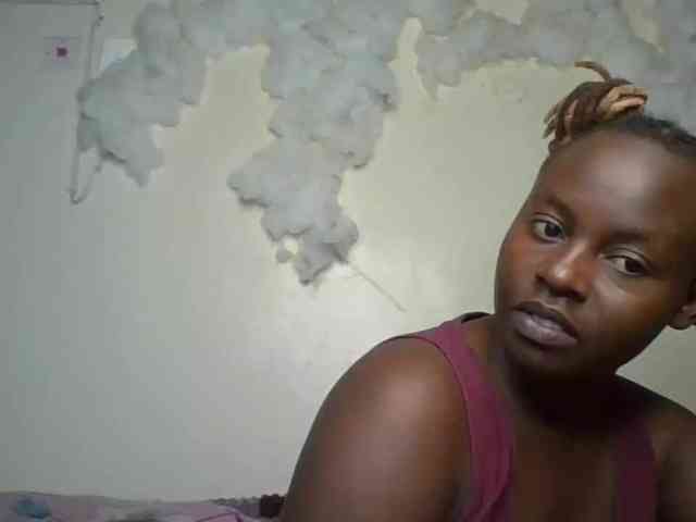 freakcurvy8 webcam