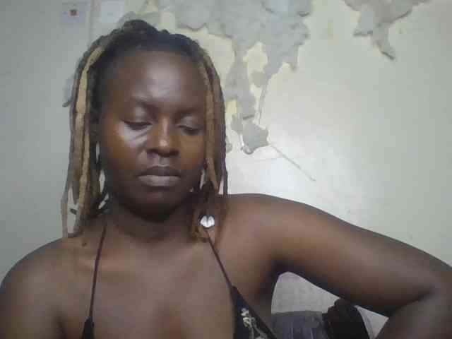 freakcurvy8 webcam