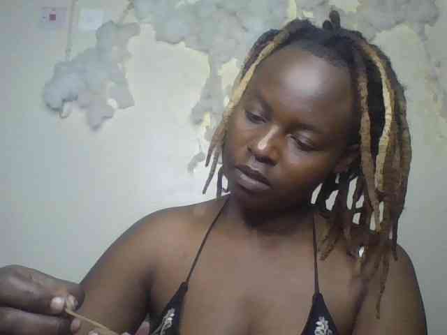 freakcurvy8 webcam
