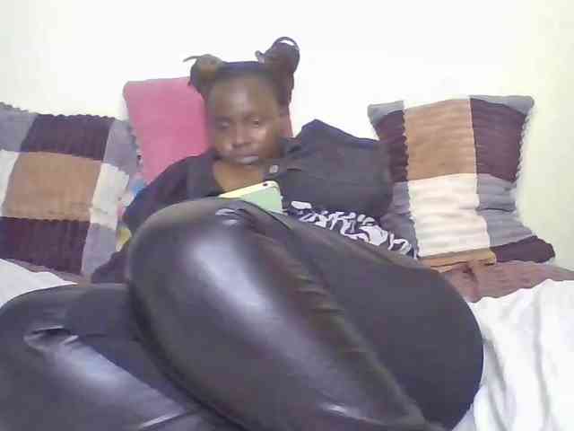 freakcurvy8 webcam