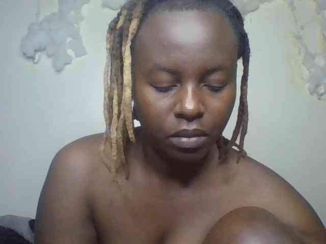 freakcurvy8 webcam
