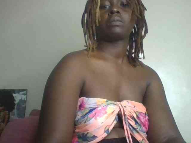 freakcurvy8 webcam