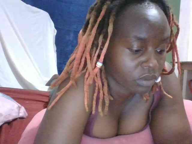 freakcurvy8 freakcurvy8