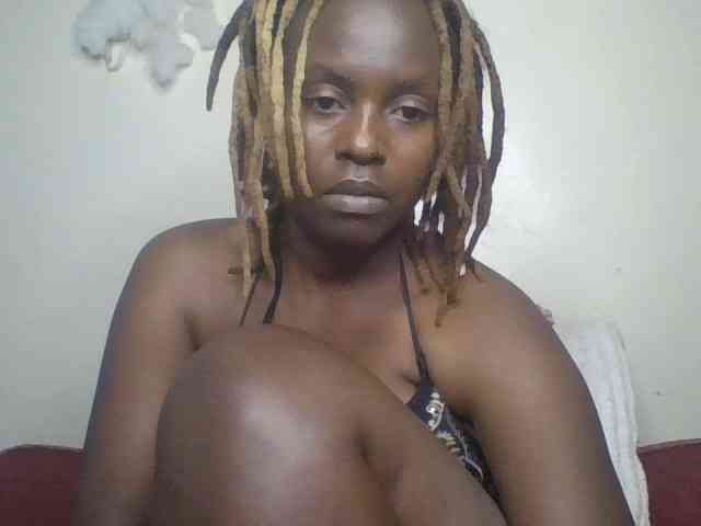 freakcurvy8 webcam