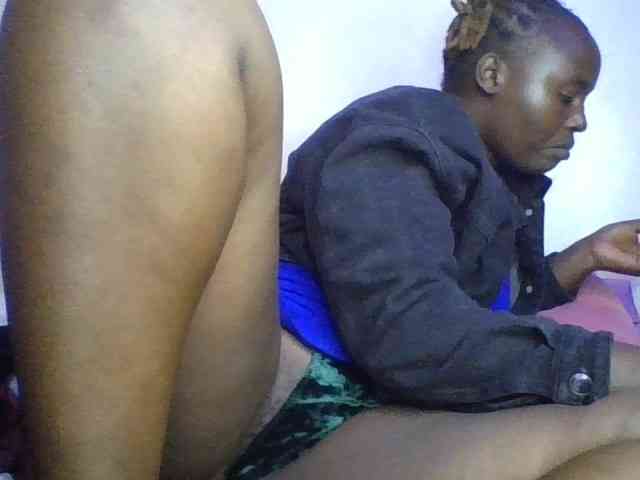 freakcurvy8 webcam