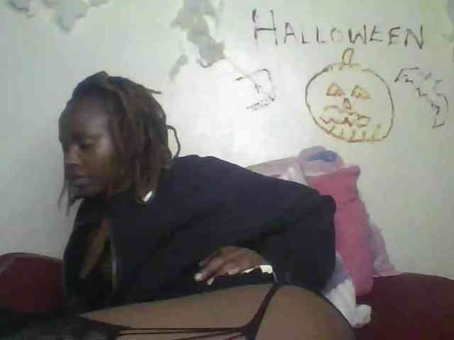 freakcurvy8 freakcurvy8