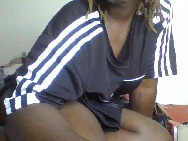 freakcurvy8 freakcurvy8