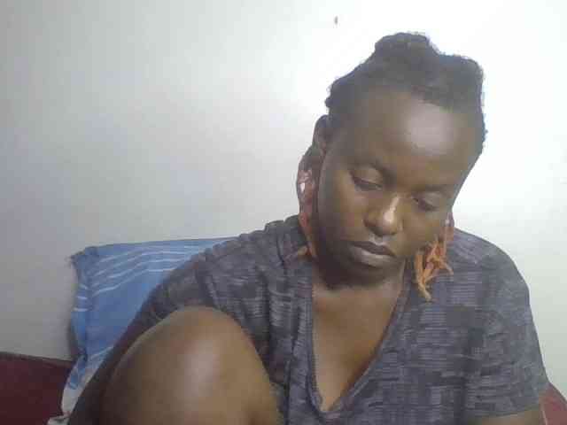 freakcurvy8 freakcurvy8