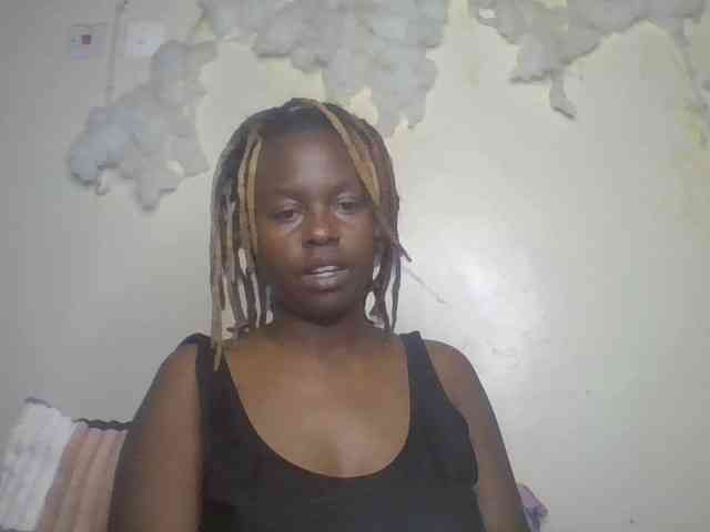 freakcurvy8 webcam