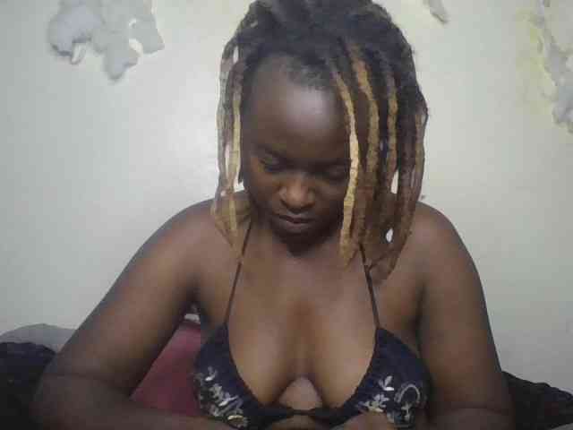 freakcurvy8 webcam