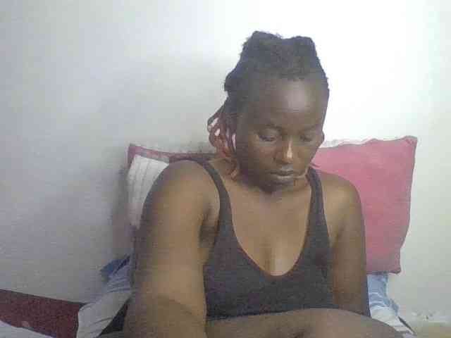 freakcurvy8 freakcurvy8