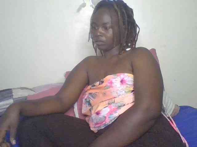 freakcurvy8 webcam