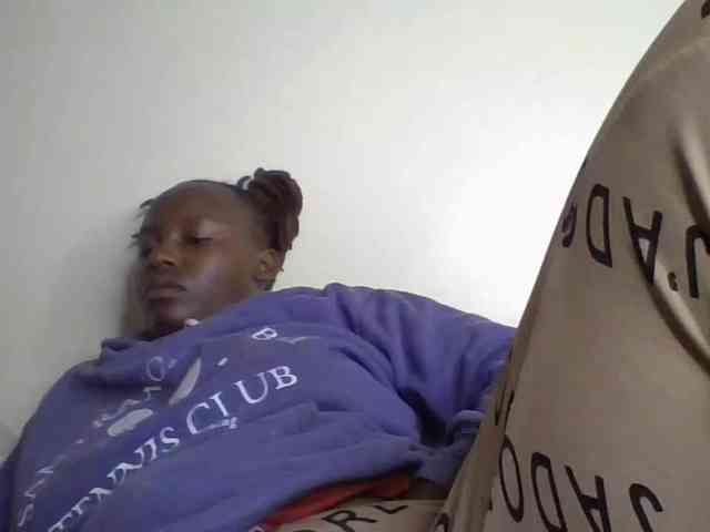 freakcurvy8 webcam