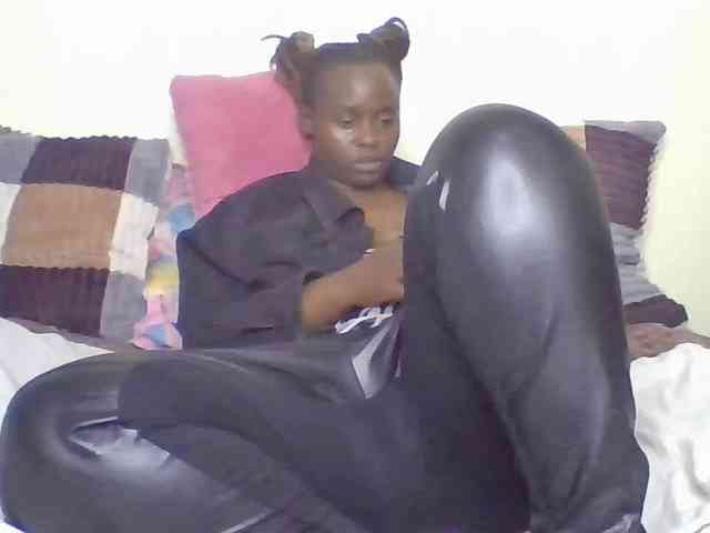 freakcurvy8 webcam
